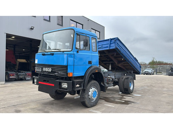 Iveco Magirus 170 - 23 (GRAND PONT / LAMES / PARFAIT ETAT / 4x4) лизинг Iveco Magirus 170 - 23 (GRAND PONT / LAMES / PARFAIT ETAT / 4x4): фото 1
