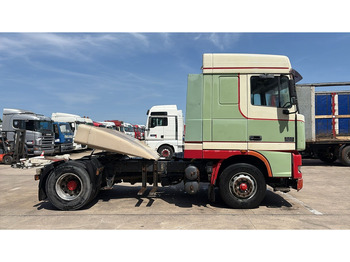 Тягач DAF XF 95.430 (EURO 3 / BOITE MANUELLE / MANUAL GEARBOX): фото 4
