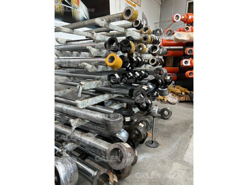 Новый Гидравлический цилиндр для Экскаваторов Caterpillar: фото 2 Новый Гидравлический цилиндр для Экскаваторов Caterpillar: фото 2