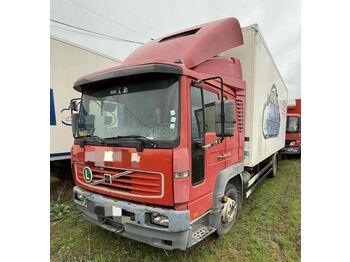 Грузовик с закрытым кузовом VOLVO FL6