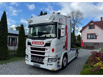 Тягач SCANIA R 450