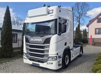 Тягач SCANIA R 450