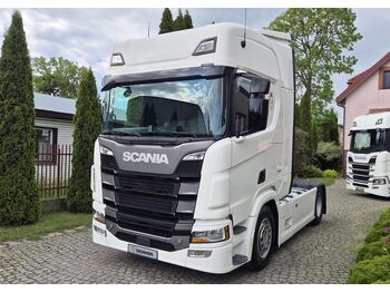 Тягач SCANIA R 450