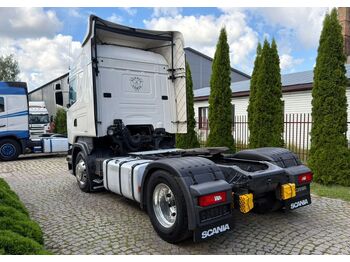 Тягач Scania R450: фото 4