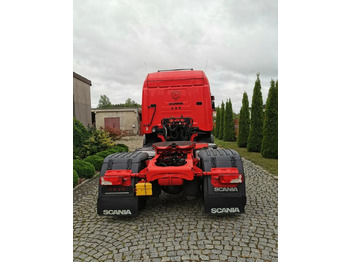 Тягач Scania R450: фото 5