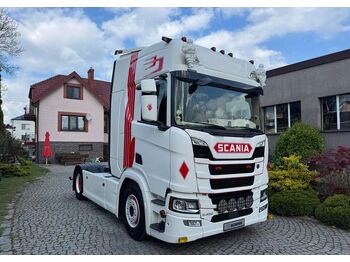 Тягач Scania R450: фото 3 Тягач Scania R450: фото 3