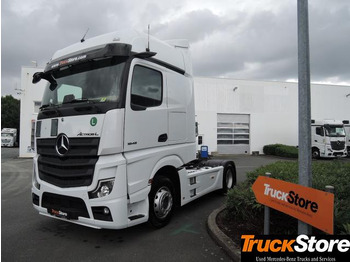 Тягач MERCEDES-BENZ Actros 1845