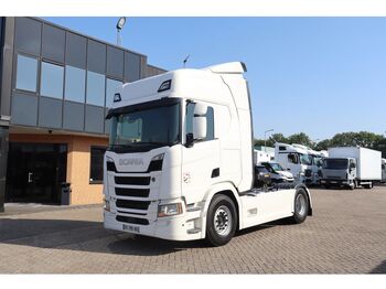 Тягач SCANIA R 450