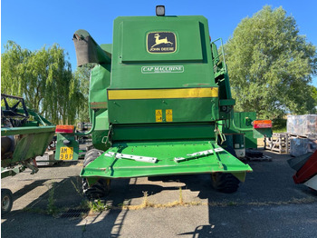 Зерноуборочный комбайн John Deere 2256: фото 3