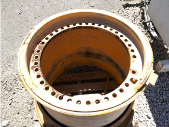 Колесный диск VOLVO L350F: фото 2 Колесный диск VOLVO L350F: фото 2