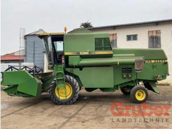 Зерноуборочный комбайн John Deere 1065: фото 1
