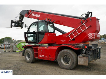 Телескопический погрузчик MAGNI RTH