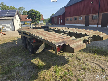 Самосвальный прицеп