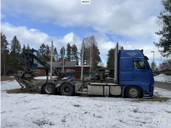 Volvo FH 16 6*4 Logging truck with crane лизинг Volvo FH 16 6*4 Logging truck with crane: фото 3