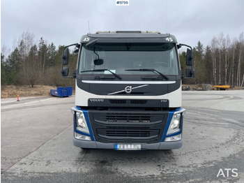 Самосвал Volvo FM 370 6x2 Spreader truck: фото 2
