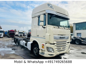 Грузовик-контейнеровоз/ Сменный кузов DAF XF 480