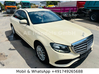 Седан MERCEDES-BENZ