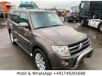 Внедорожник MITSUBISHI