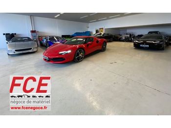Купе FERRARI
