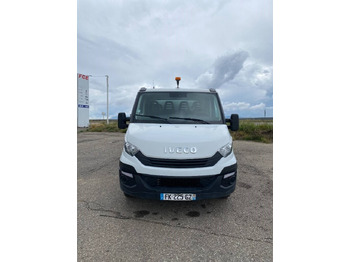 Малотоннажный самосвал, Грузопассажирский фургон Iveco DAILY 35-140 C14 2.3D/140 / JPM VULCAIN endommagé: фото 3 Малотоннажный самосвал, Грузопассажирский фургон Iveco DAILY 35-140 C14 2.3D/140 / JPM VULCAIN endommagé: фото 3