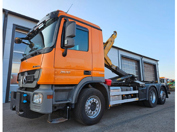 Крюковой мультилифт MERCEDES-BENZ Actros 2532