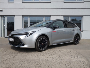 Легковой автомобиль TOYOTA