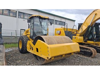 Компактор CATERPILLAR