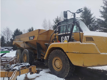 Сочленённый самосвал CAT 725C: фото 3 Сочленённый самосвал CAT 725C: фото 3