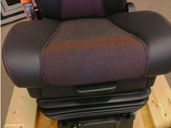 Новый Кабина для Грузовиков Volvo FM förarstol, 23766422: фото 4