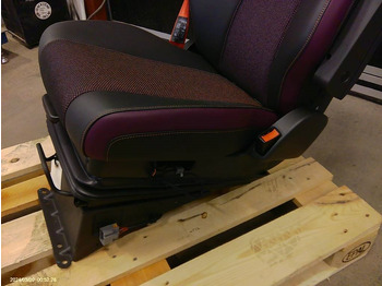 Новый Кабина для Грузовиков Volvo FM förarstol, 23766422: фото 3