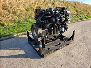 Двигатель CUMMINS