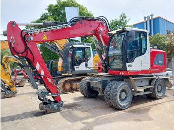 Колёсный экскаватор LIEBHERR A 914