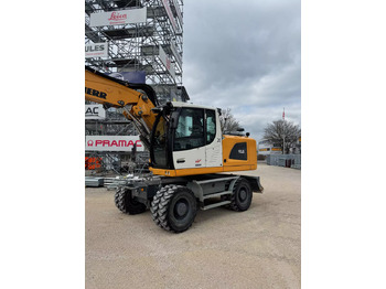 Колёсный экскаватор LIEBHERR A 918