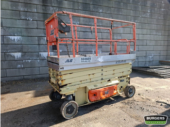 Ножничный подъемник JLG