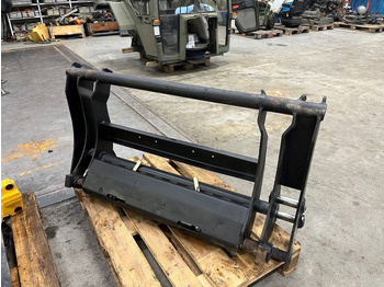 Навесное оборудование VOLVO