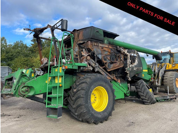 Зерноуборочный комбайн JOHN DEERE T550