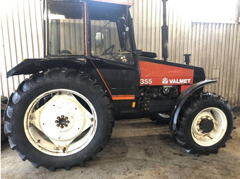 Трактор VALTRA
