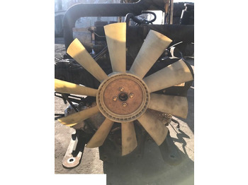 : фото в шапке страницы