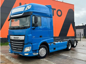 Грузовик-шасси DAF XF 530