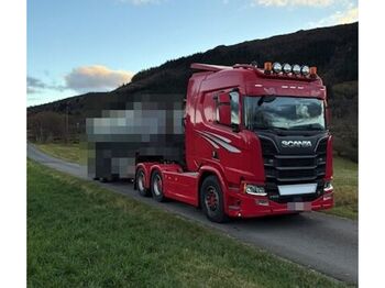Тягач SCANIA R 650