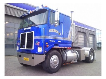 Тягач WHITE Road Commander: фото 1