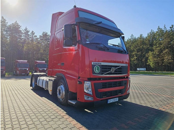 Тягач VOLVO FH13