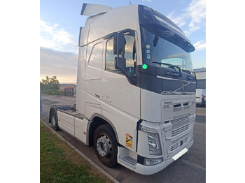Тягач VOLVO FH 500