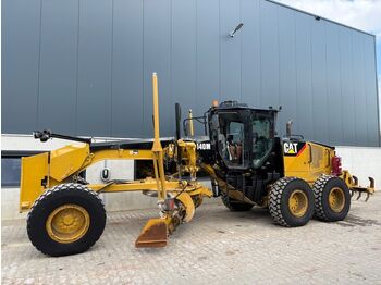 Грейдер CATERPILLAR 140M