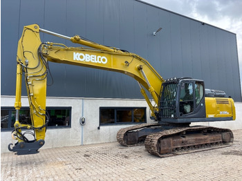 Гусеничный экскаватор KOBELCO