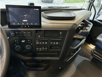 Тягач Volvo FH 500 Globetrotter XL / New Tacho V2 / Stand Klima / 2 Tanks / APK TUV 09-26: фото 5