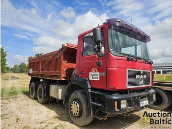 Самосвал MAN 26.403