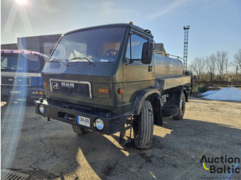 Грузовик-цистерна MAN