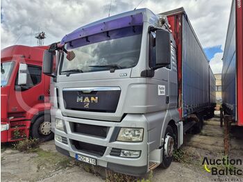 Тентованный грузовик MAN TGX