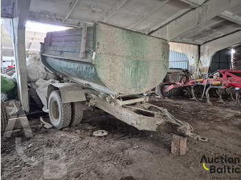 : фото в шапке страницы